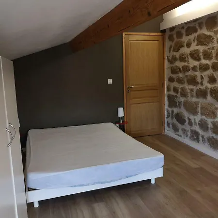 La Grange De La Chouette 아파트